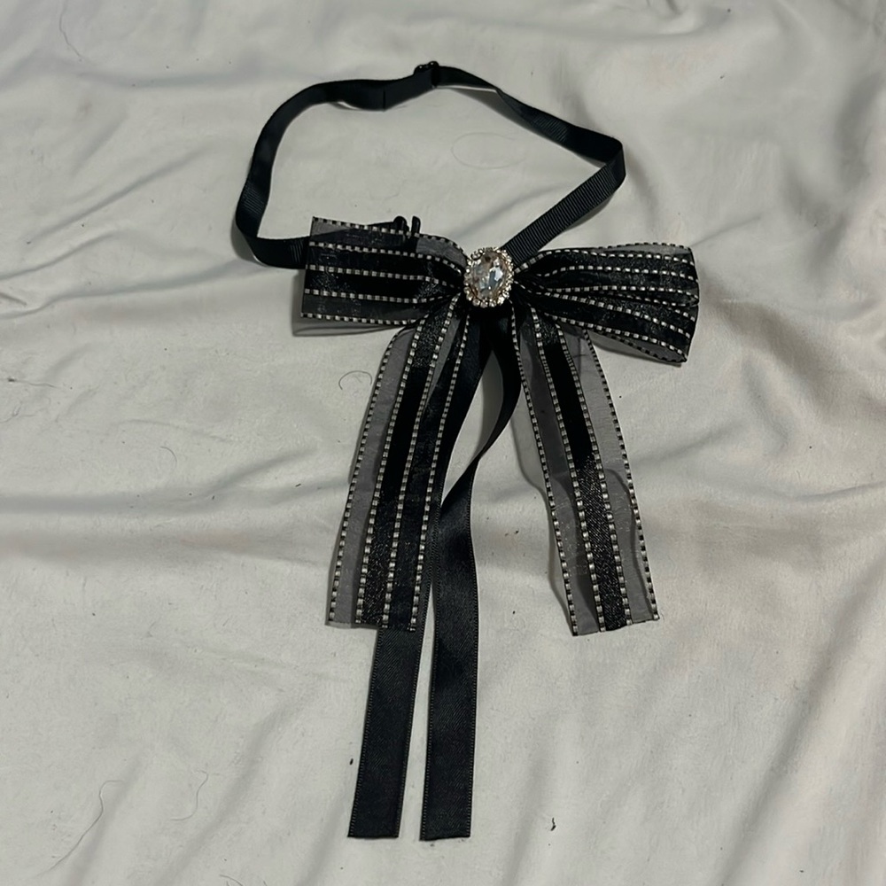 Anthropologie tie